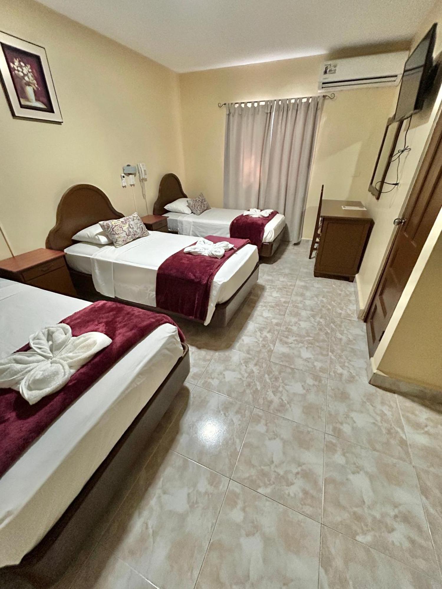 Hotel Madrid Chiriqui David Bagian luar foto