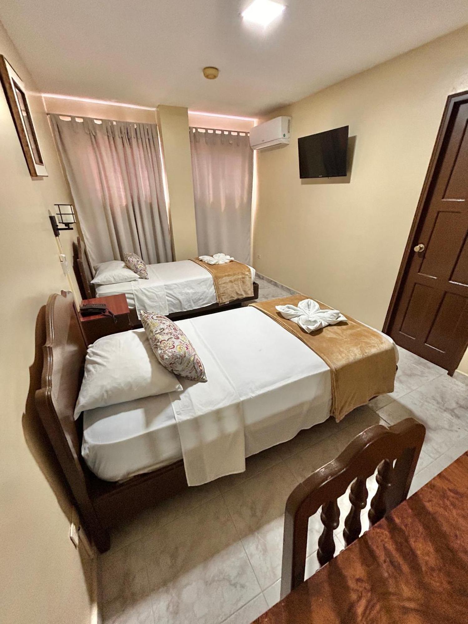 Hotel Madrid Chiriqui David Bagian luar foto